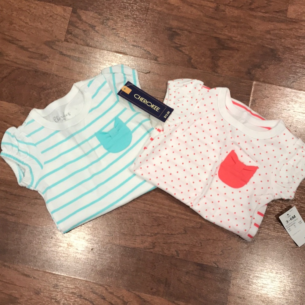 Set of Girls’ Cherokee Oneises